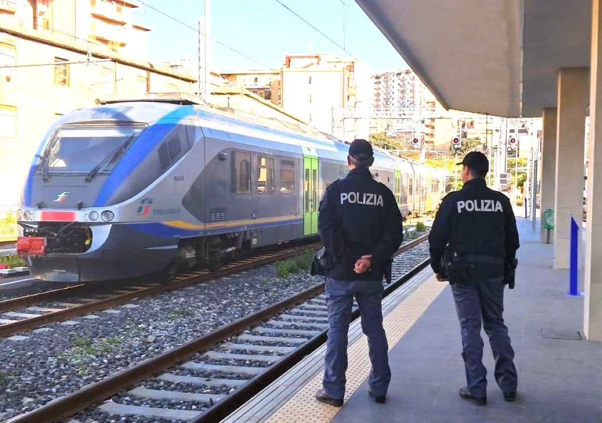 Due minorenni denunciati dalla Polizia per attentato alla sicurezza dei trasporti 