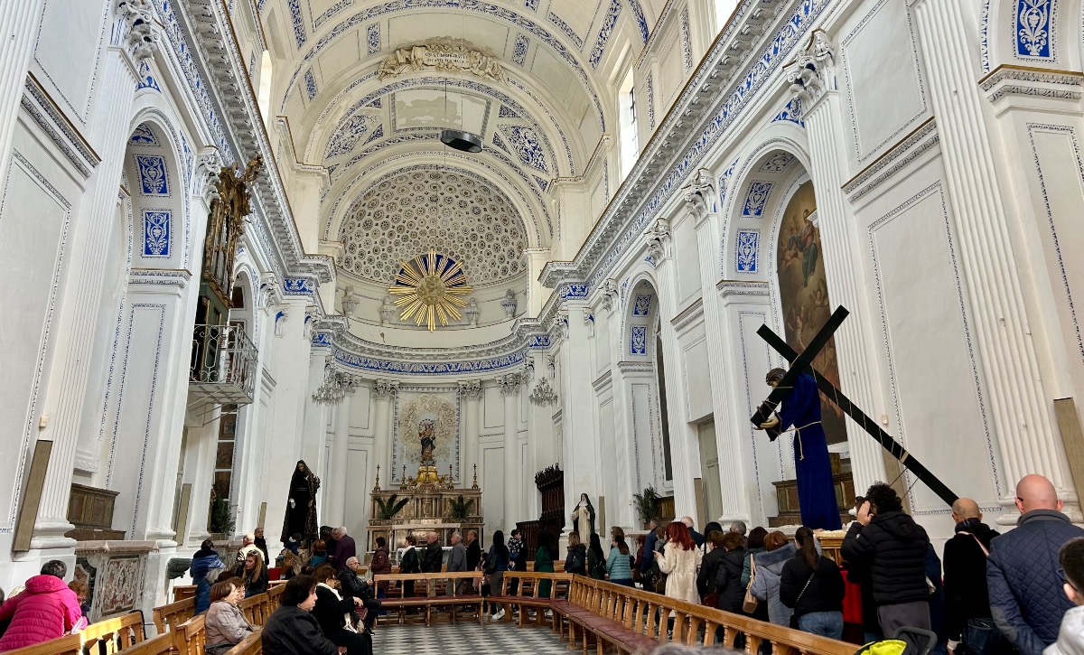 “A vasari i peri o Signuri” - 