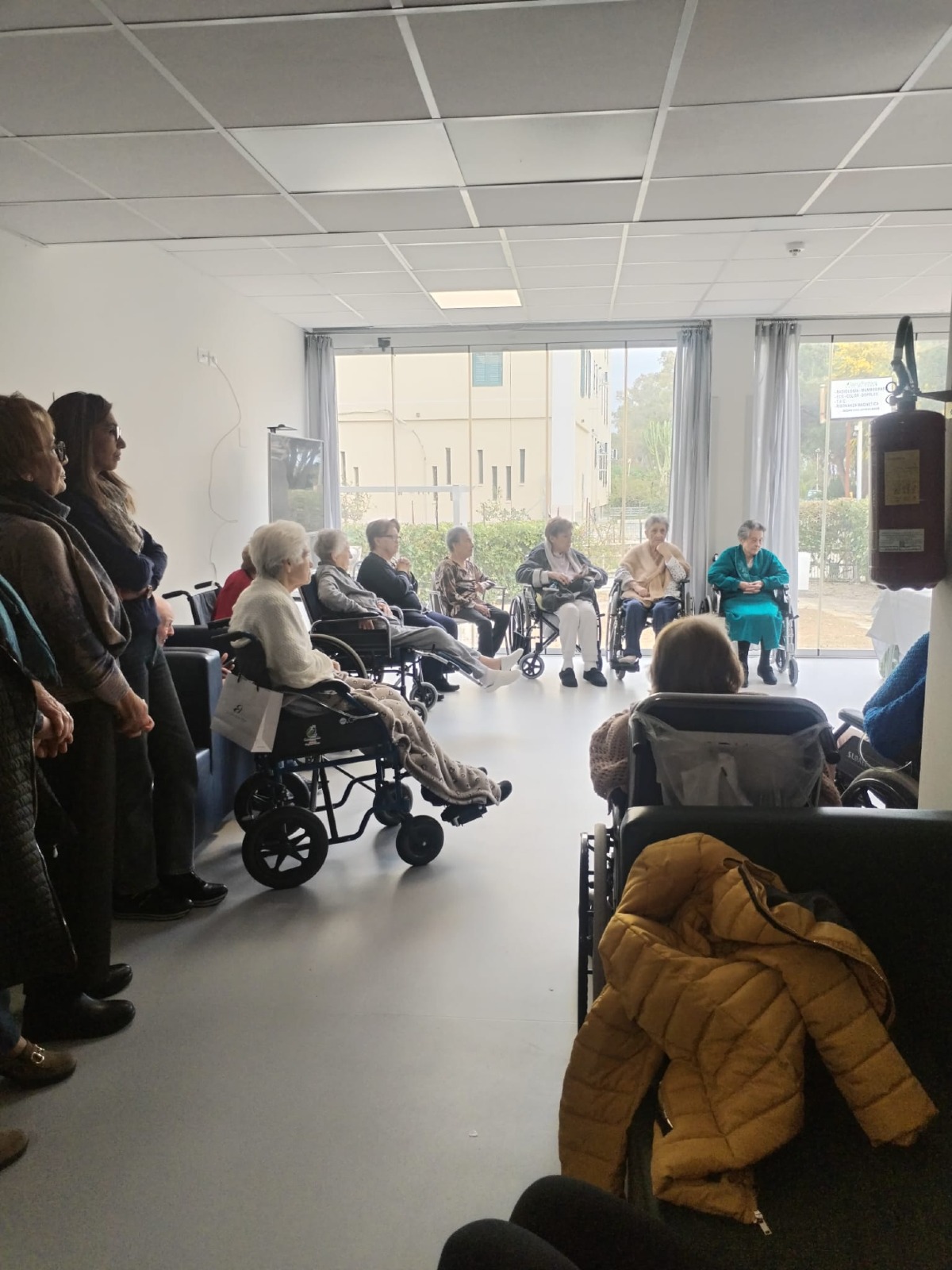 La Messa di Pasqua alla Rsa del Santa Barbara hospital - 