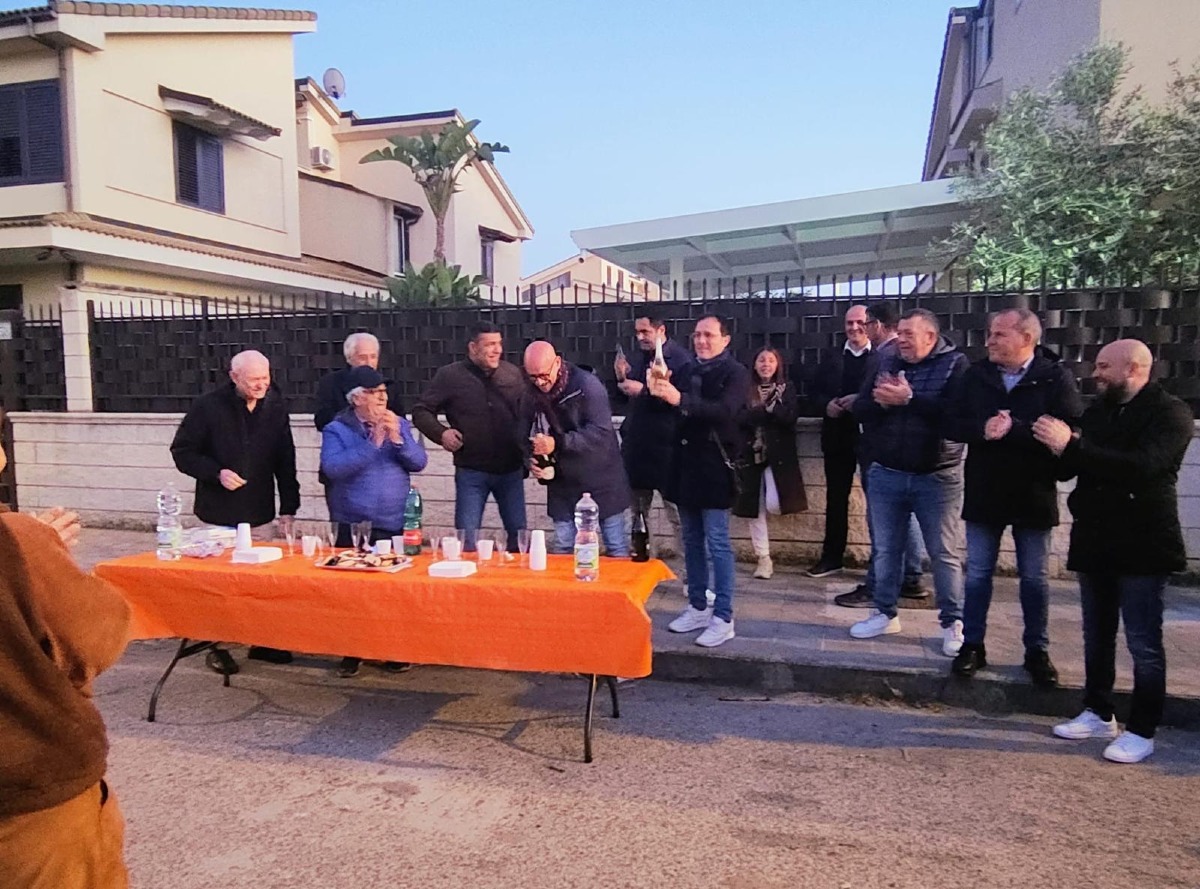 E fu...luce al quartiere Cantina Sociale 