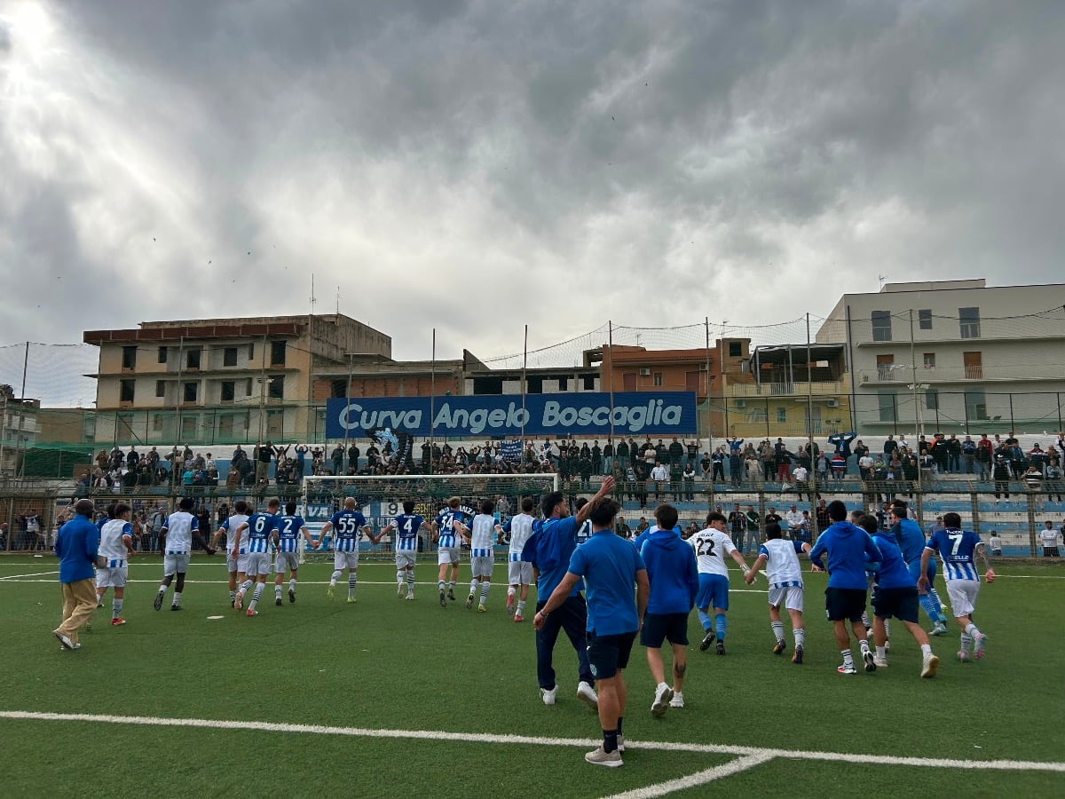 La Reggina attacca, il Gela tiene: finisce 0-0