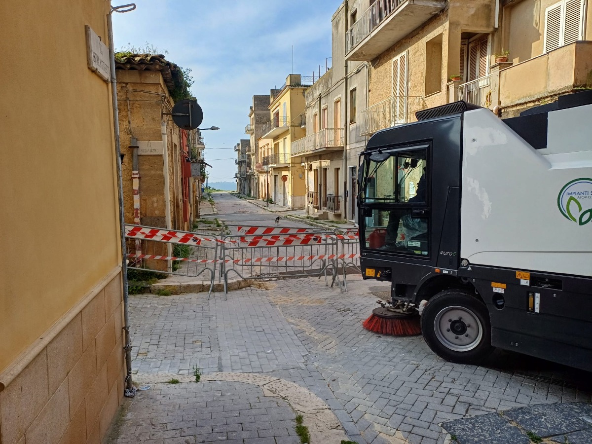 Moduli del M5s per aiuti a imprese e famiglie niscemesi 