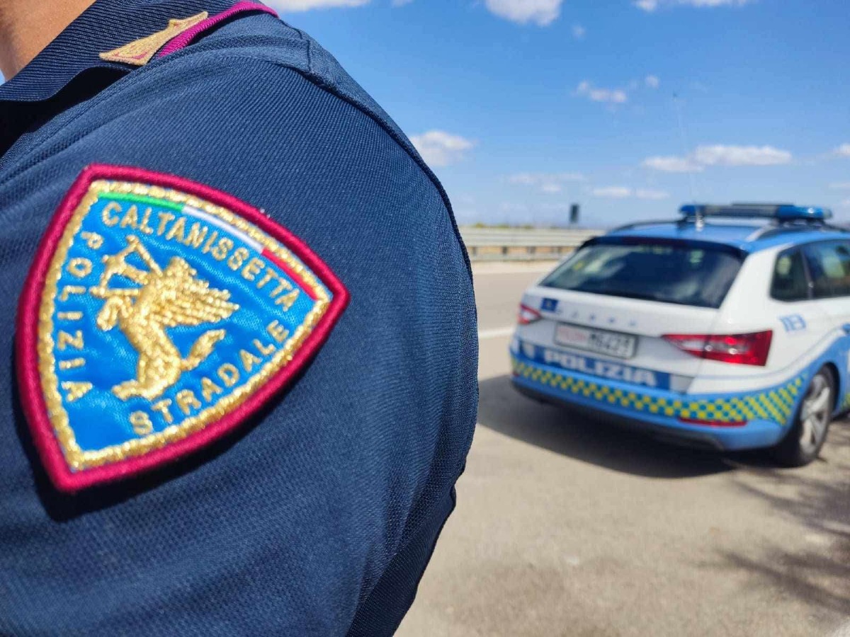 Sanzionato per servizio abusivo di noleggio con conducente  - 