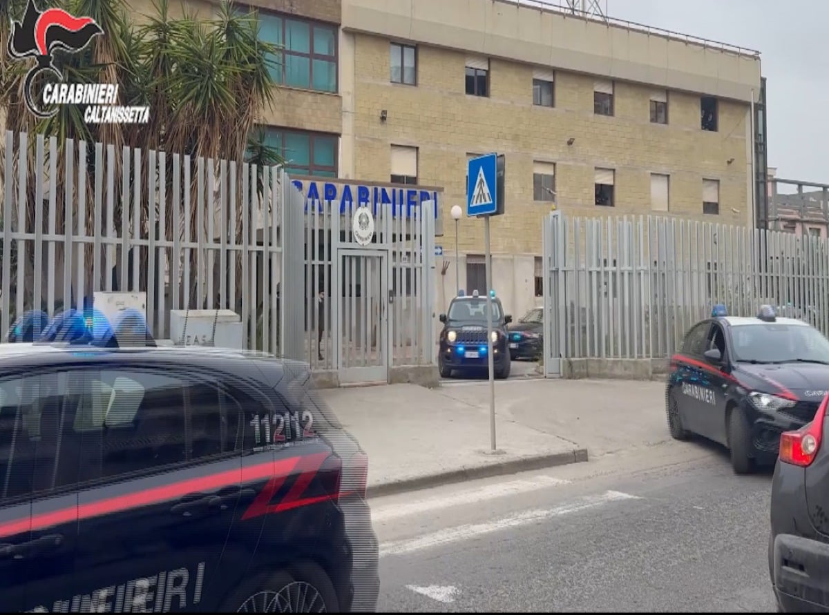 Frana anche "Cosa Nostra" a Niscemi 