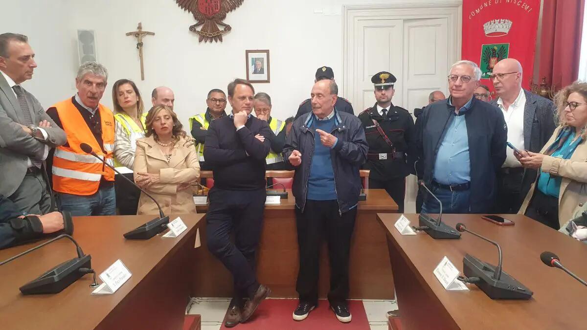 Frana di Niscemi, Schifani consegna 25 alloggi agli sfollati - 