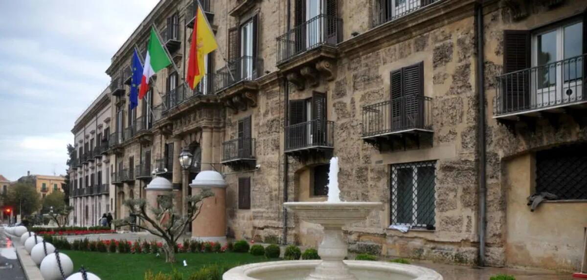 Si sgonfia il caso La Vardera, nessuna spesa allegra da Schifani - 