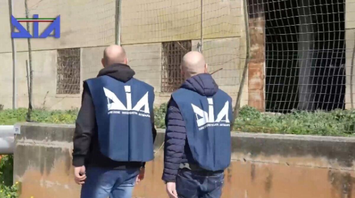 Clan dei Casalesi, sequestri per oltre 2 milioni a imprenditori affiliati - 