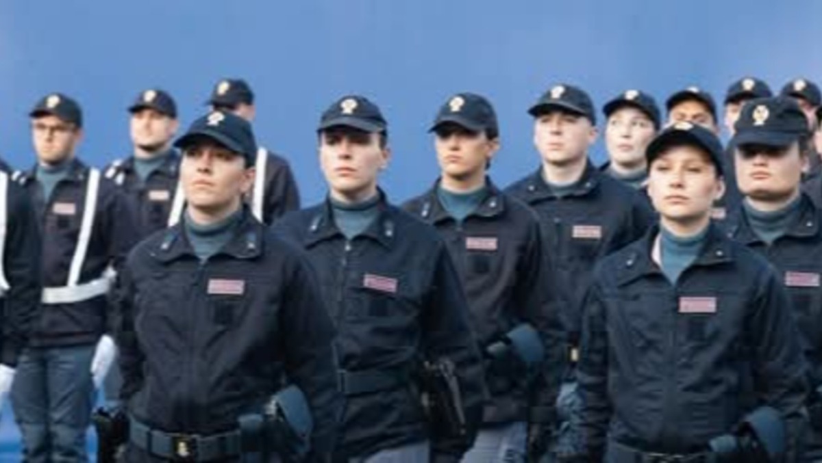 Concorso pubblico per 4400 allievi agenti - 