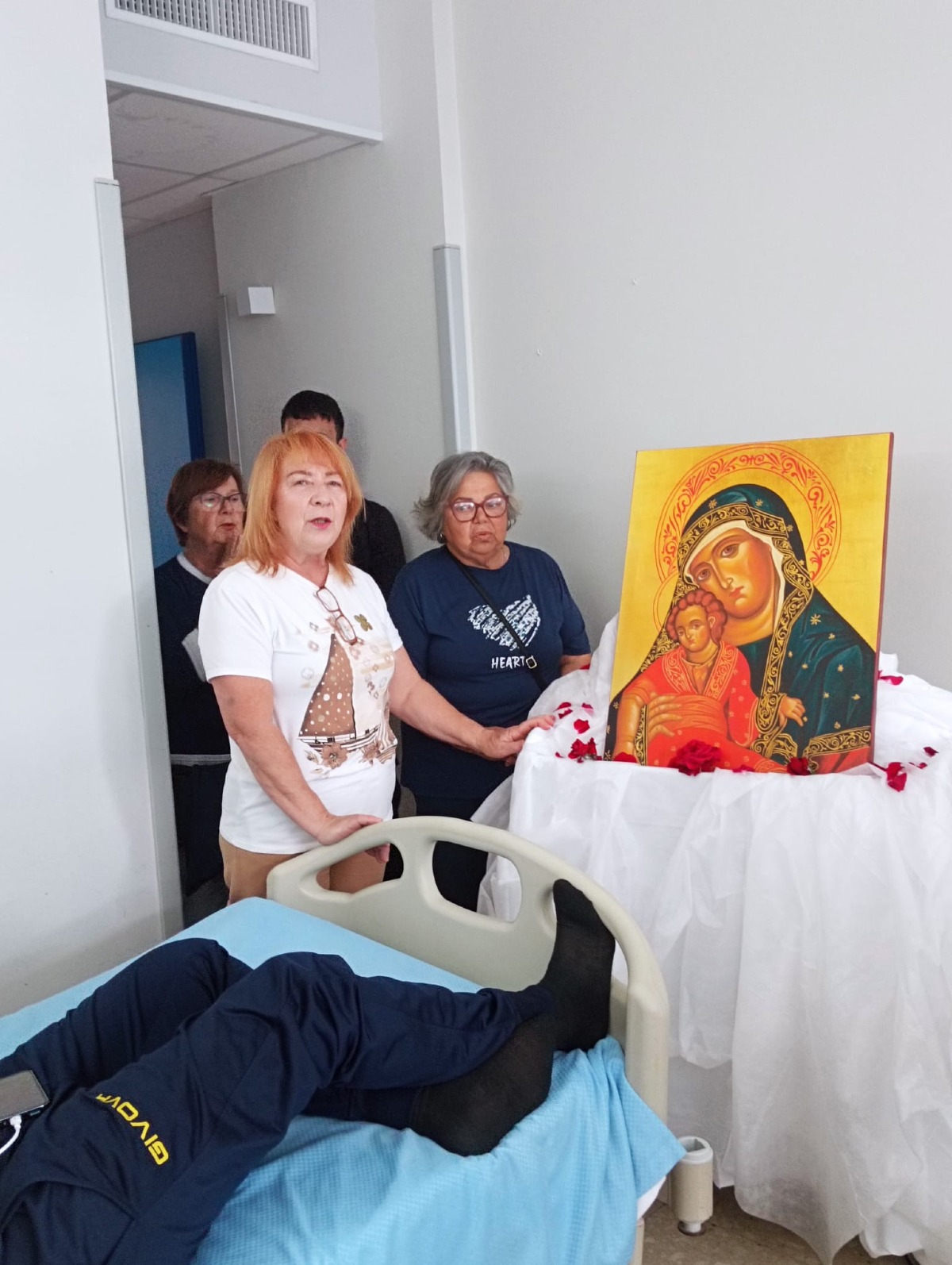 Mese mariano al Santa Barbara Hospital - 