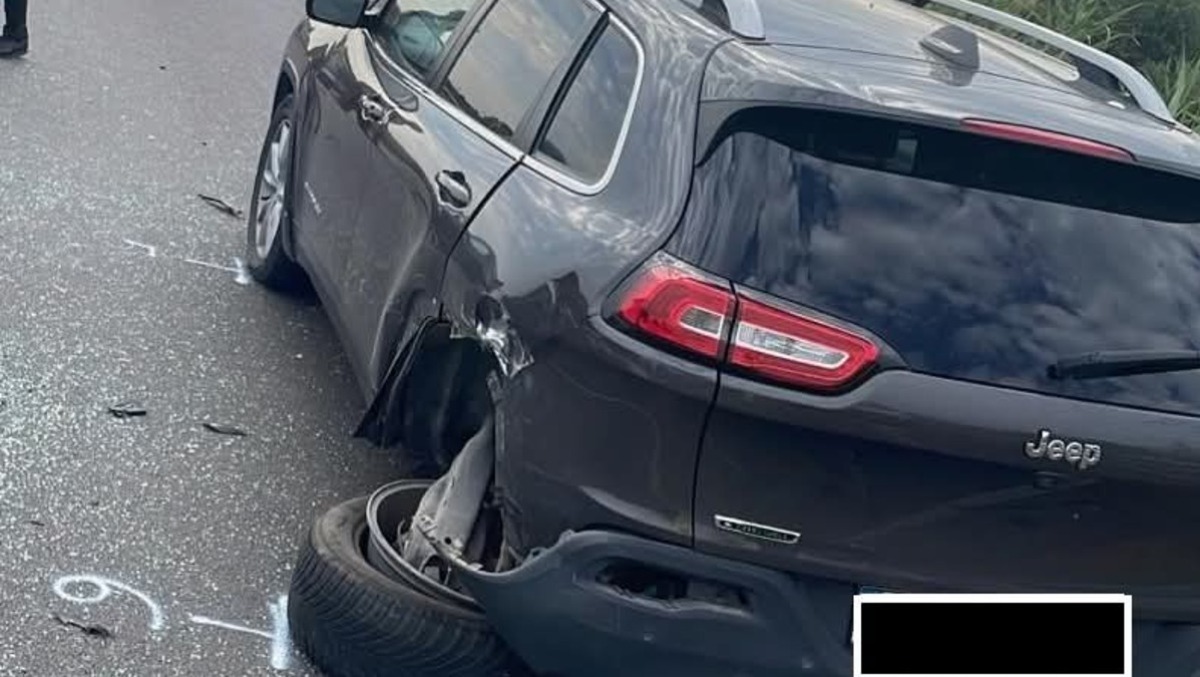 Scontro tra tre auto sulla Catania-Gela 