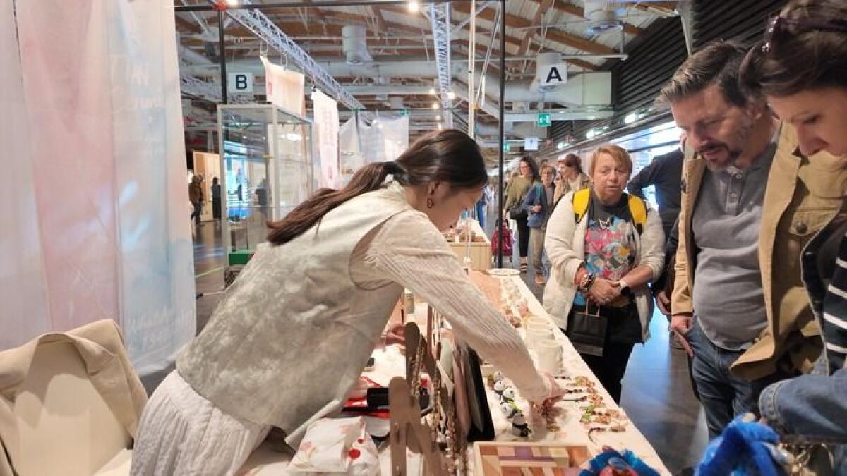 La città cinese di Jingdezhen porta le sue ceramiche alla Mida di Firenze - 