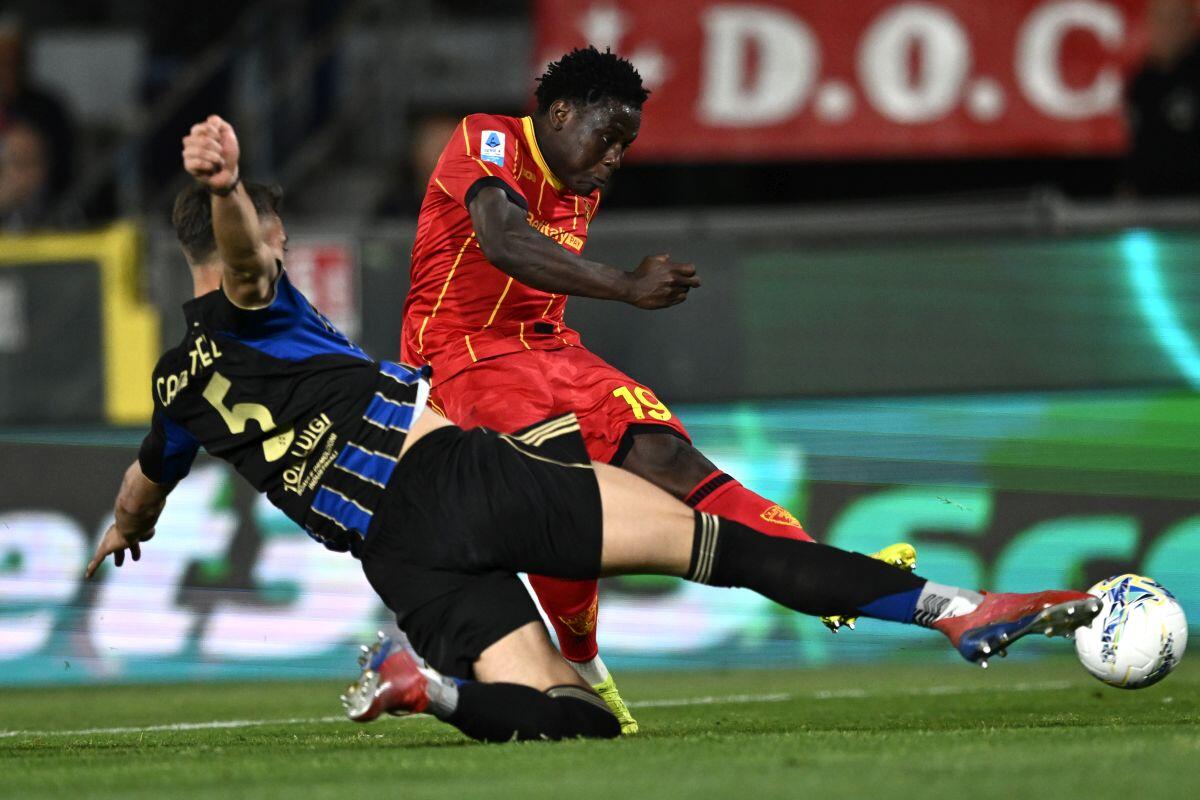 Il Pisa perde col Lecce e va in serie B assieme al Verona - 