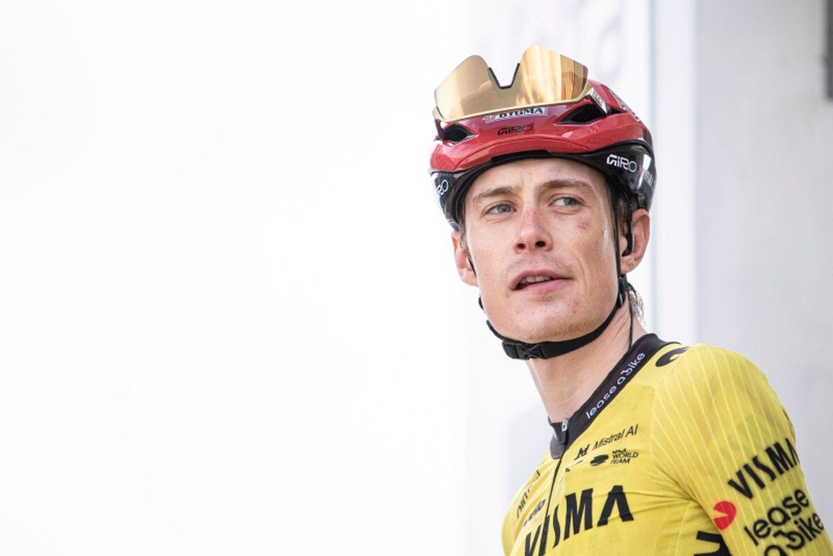 Altro acuto di Vingegaard al Giro, Eulalio rimane in rosa - 