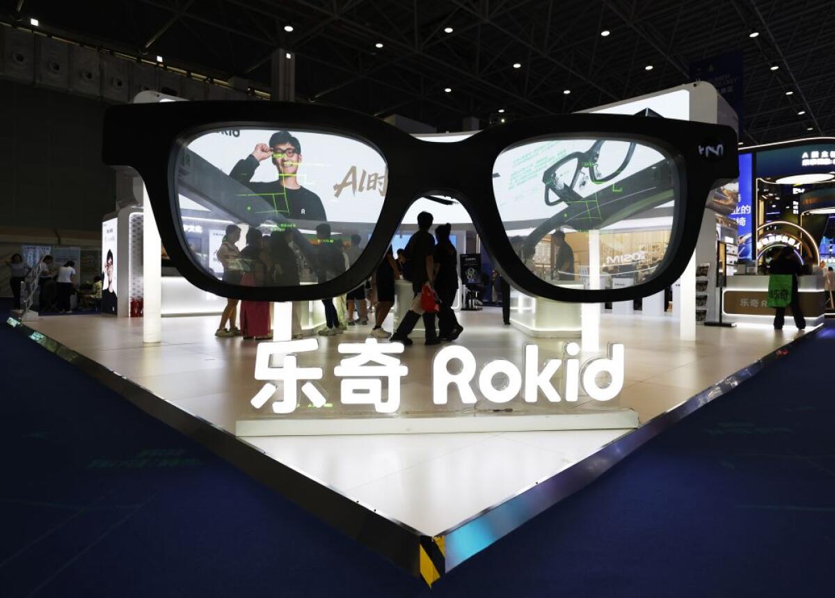 Cina, forte aumento di vendite nei settori legati all’IA - 