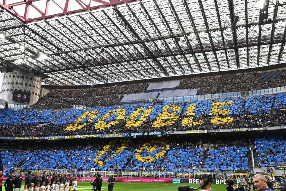 L’Inter festeggia il double, a San Siro 1-1 col Verona - 