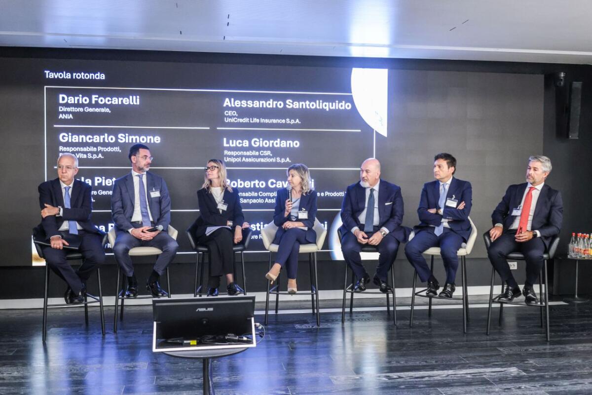 Deloitte, 7 italiani su 10 preferiscono le polizze per proteggere il capitale - 