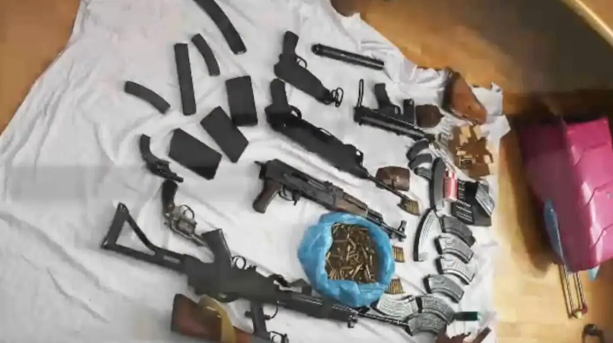 23 arresti tra Campania, Sicilia e Croazia per droga, armi e finti “Click Day” - 