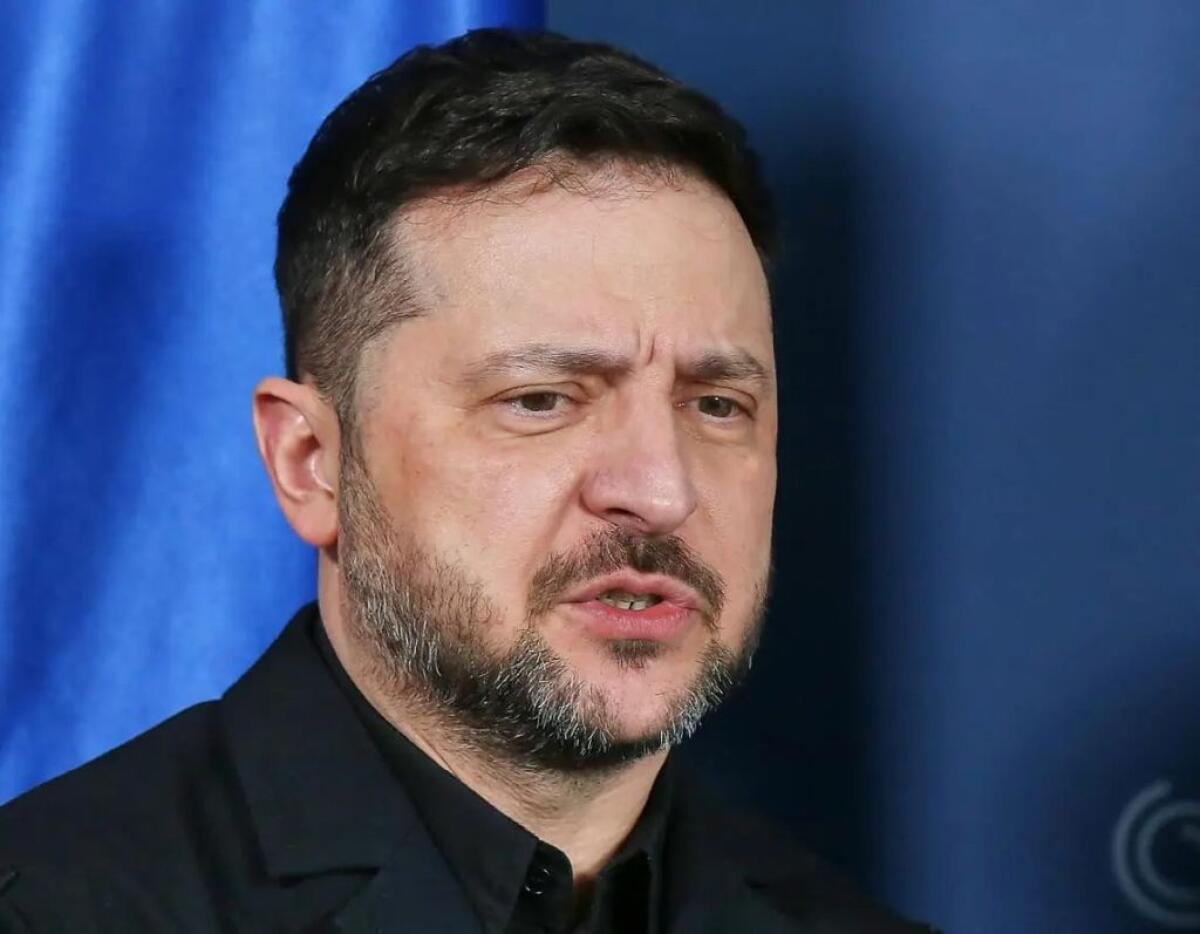 Zelensky “Nella notte attacco russo con droni e missili su Kiev” - 