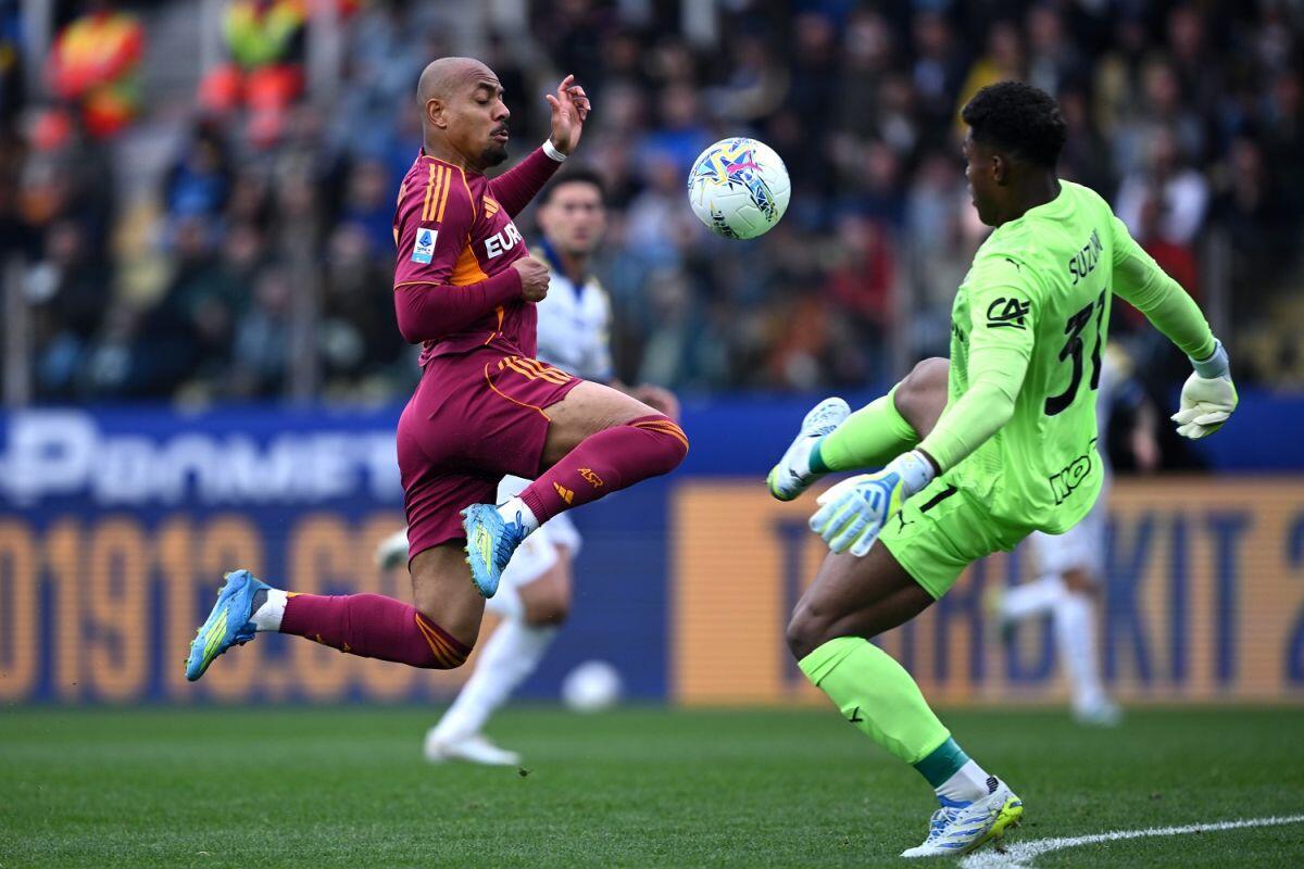 Rimonta last minute, la Roma vince 3-2 a Parma e sogna la Champions - 