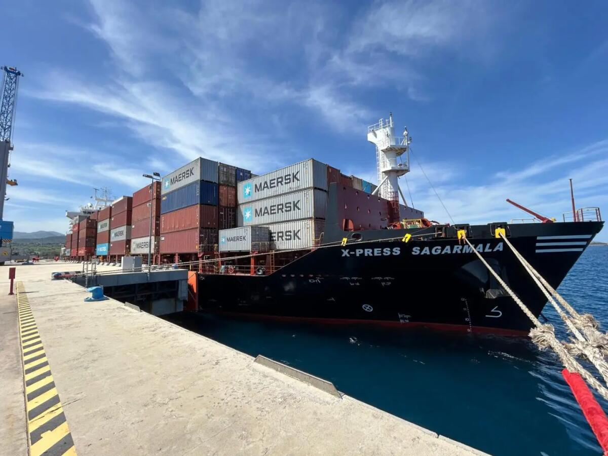 Primo approdo al Porto di Milazzo per la portacontainer X-Press Sagarmala - 