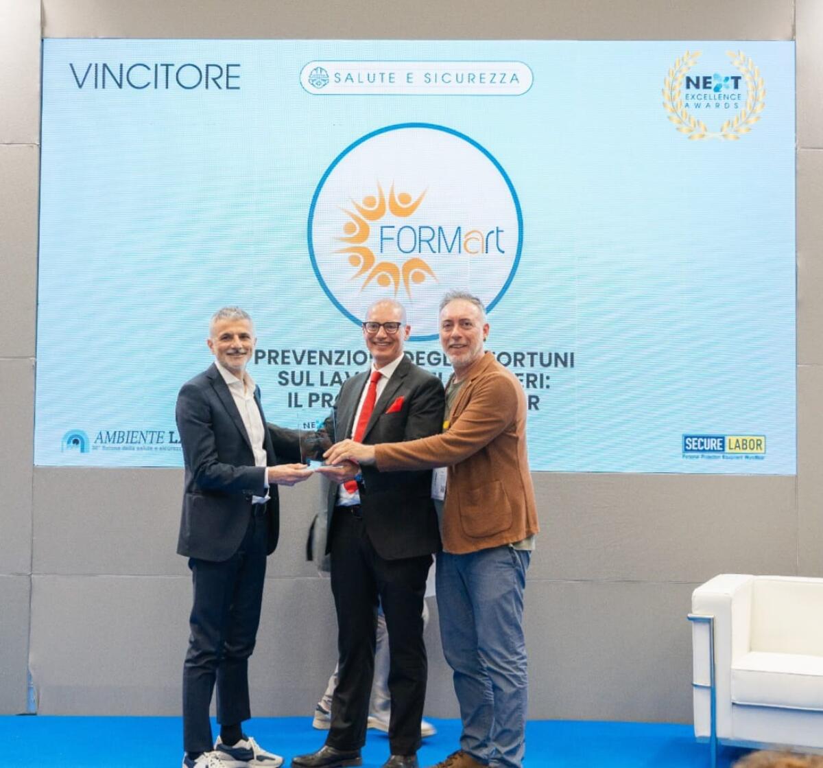 Ambiente Lavoro 2026, premiato progetto Open Fiber per la formazione nei cantieri - 