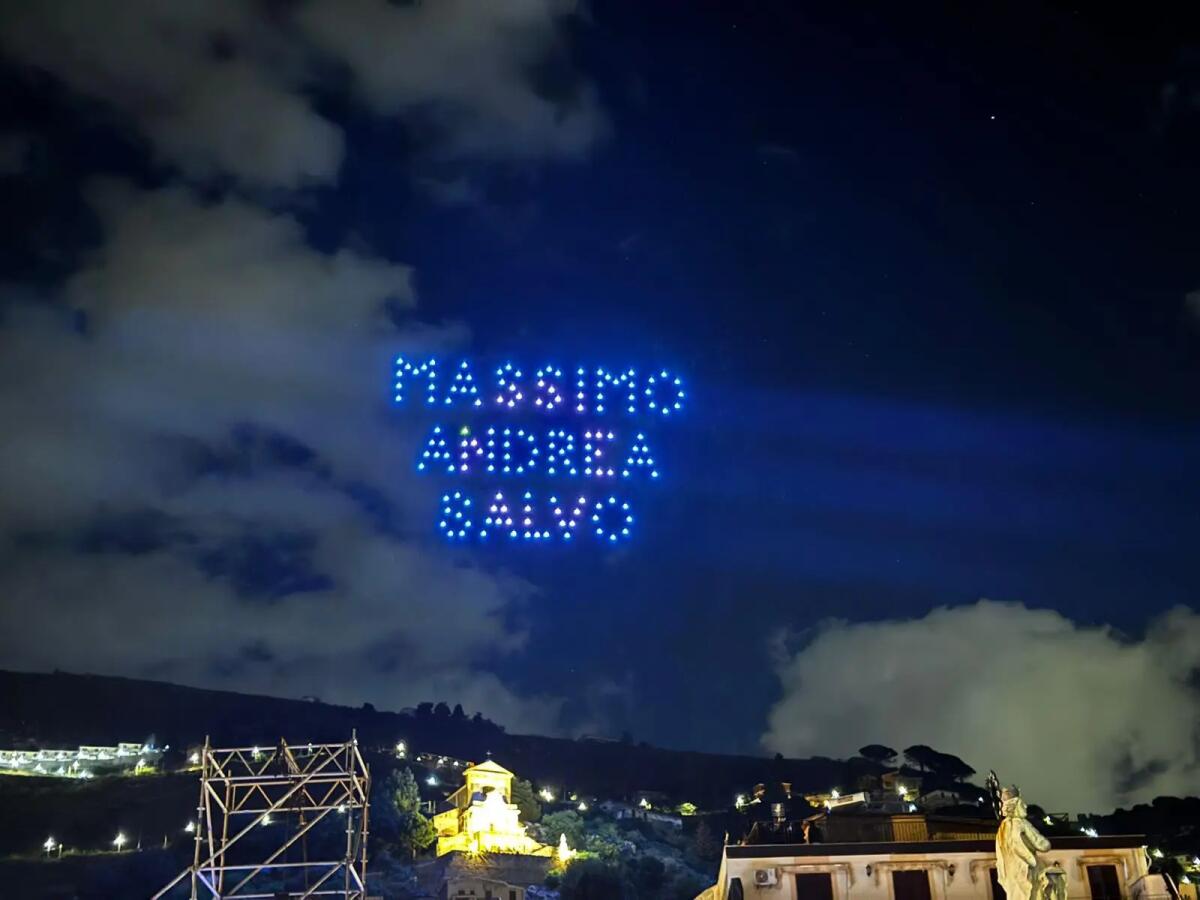 Monreale, il Drone Show ricorda le 3 giovani vittime della strage di un anno fa - 