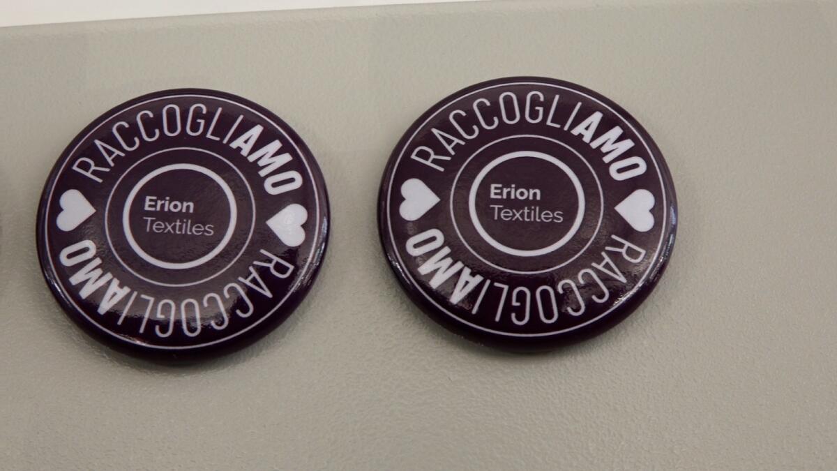 Erion Textiles, un progetto pilota per la raccolta dei rifiuti tessili nei negozi - 