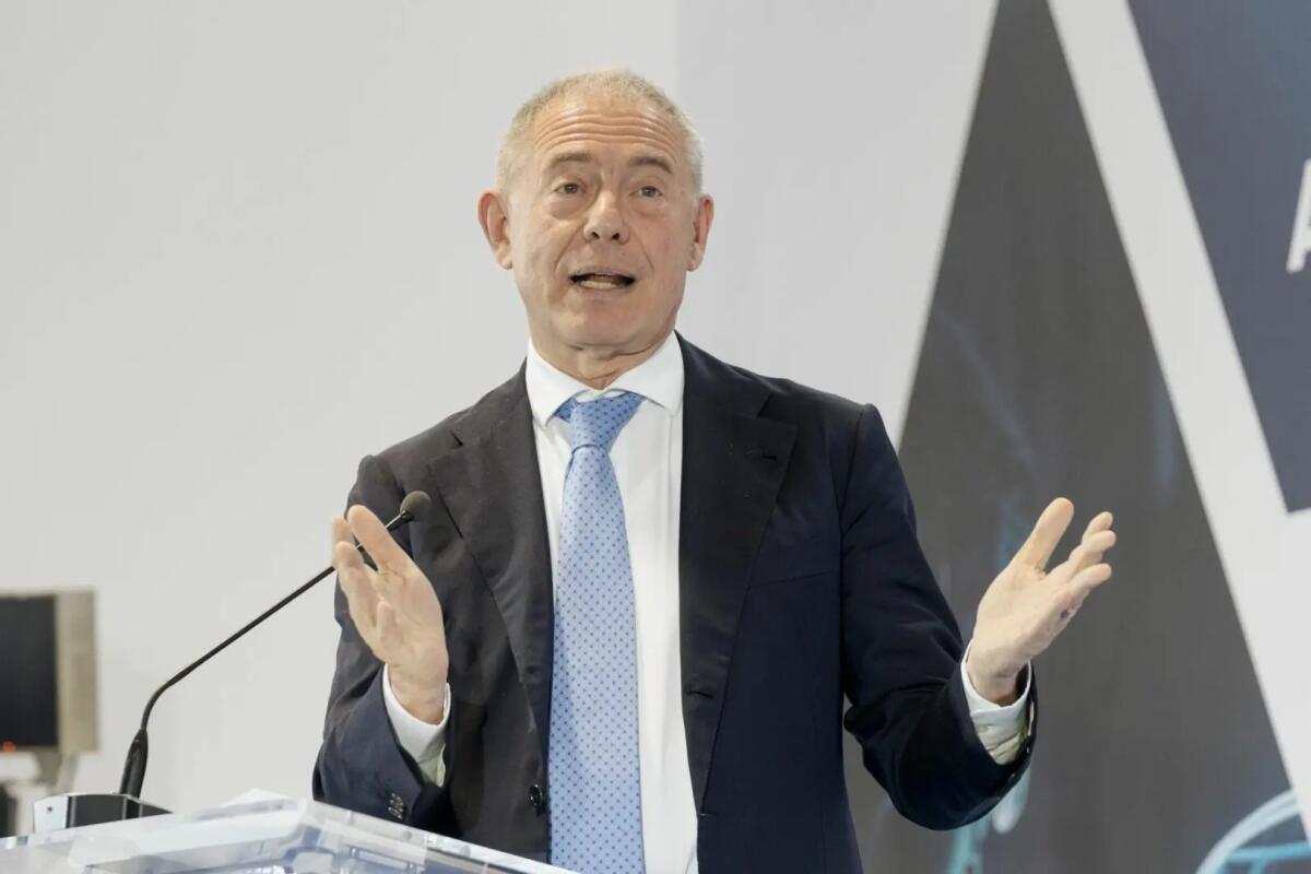 Urso “Fare della Sicilia un hub aeroportuale del Mediterraneo e il polo produttivo dell’industria green e digitale” - 