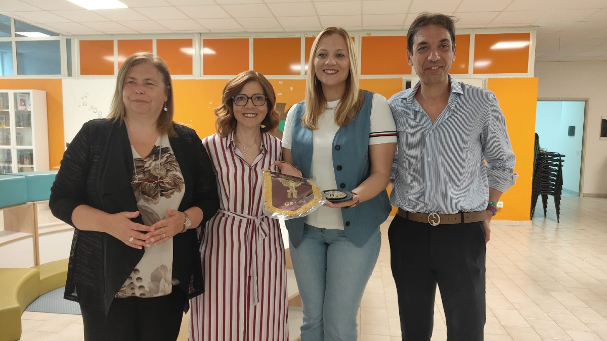 Consegnato riconoscimento a prof Lacagnina  - 