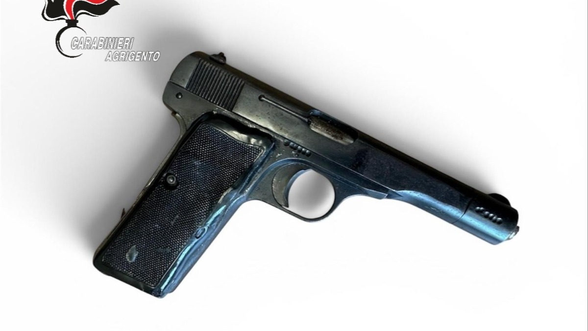 Sorpreso con una pistola clandestina, arrestato  - 