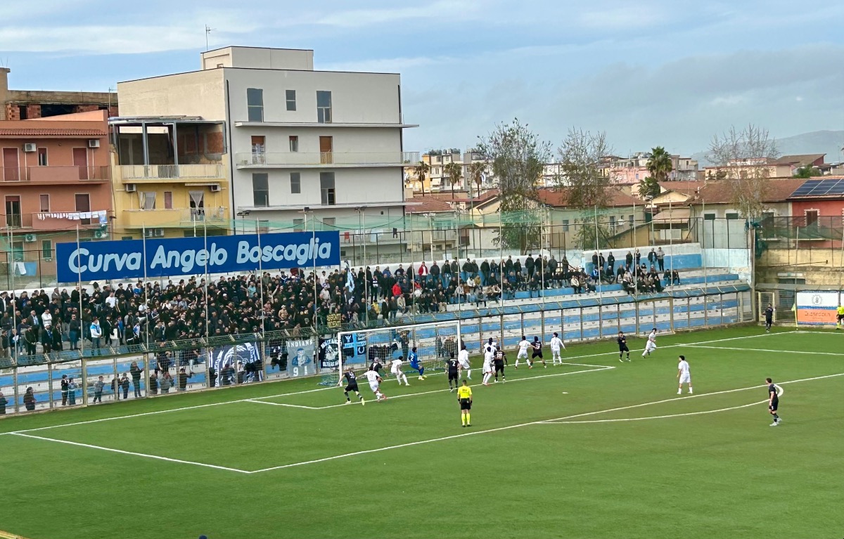Fumata biancazzurra: si va verso il lieto fine - 