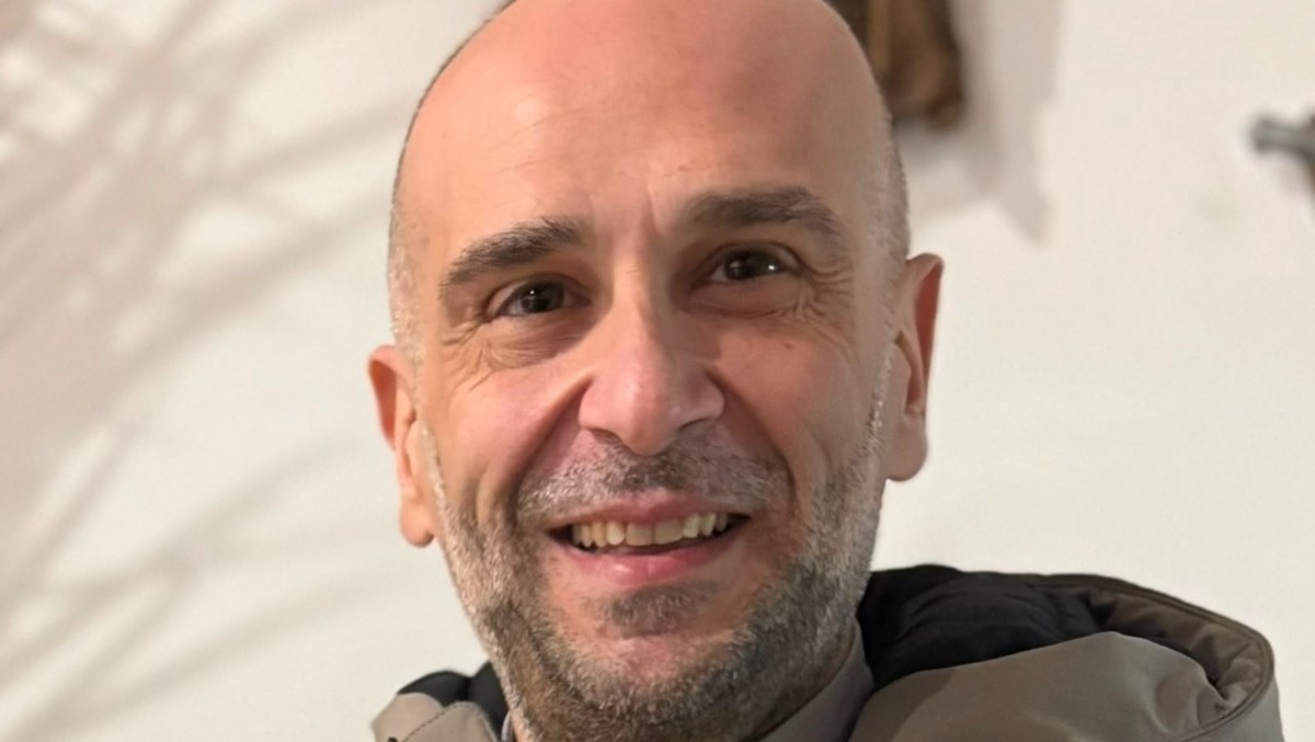 Don Filippo e la sua gente, a Santa Lucia si entra anche solo per parlare 