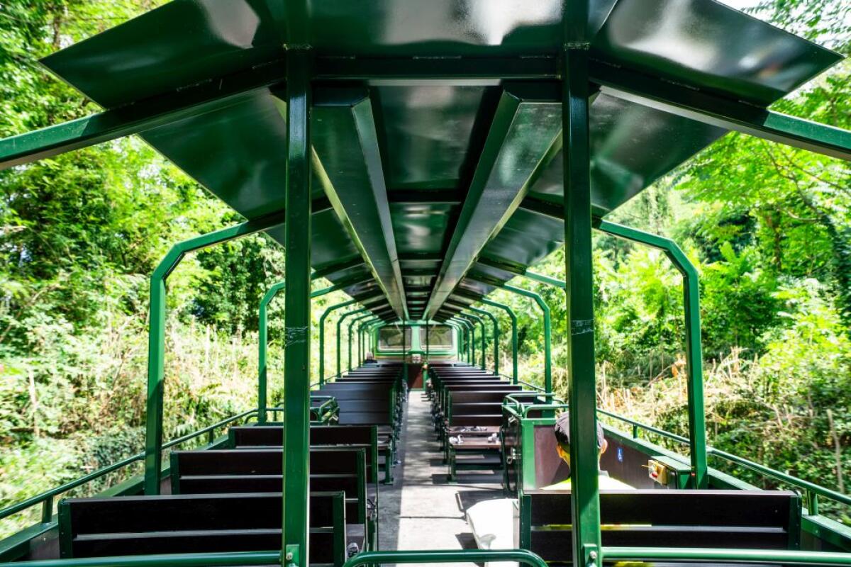 Fondazione FS, debuttano le nuove carrozze panoramiche per il turismo ferroviario - 