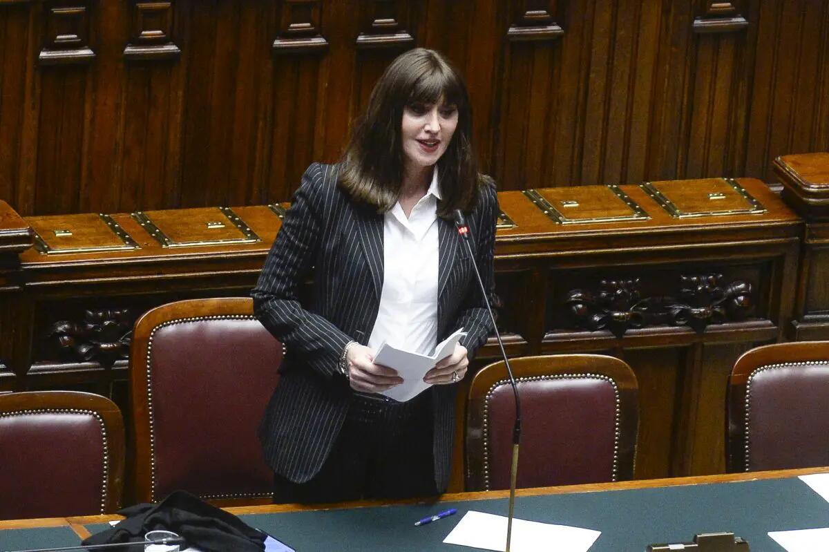 Università, Bernini “Aumentato di 50 milioni il Fondo di Finanziamento Ordinario” - 