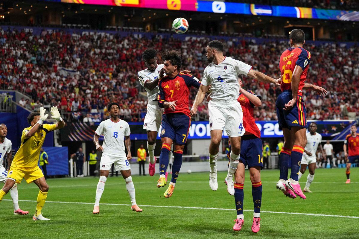 Impresa Capo Verde, bloccata la Spagna sullo 0-0 - 