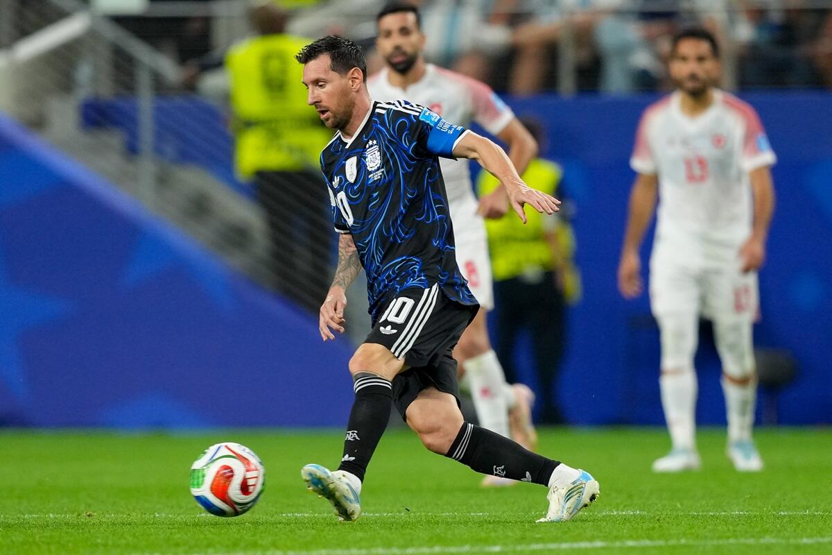 Argentina a punteggio pieno, Messi storico e 3-1 alla Giordania - 