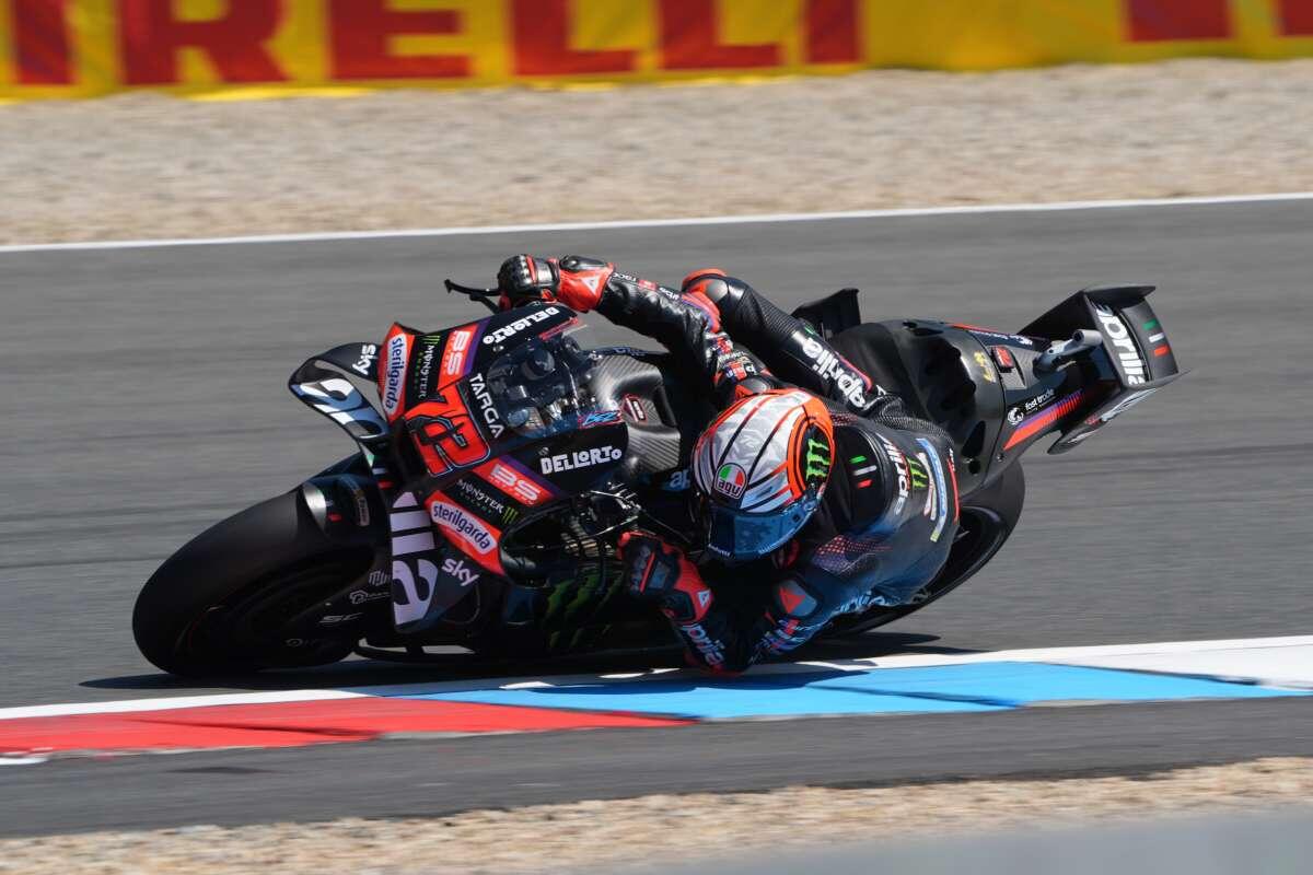 Alterco coi commissari, niente Gp Rep.Ceca per Bezzecchi, Sprint a Bagnaia - 