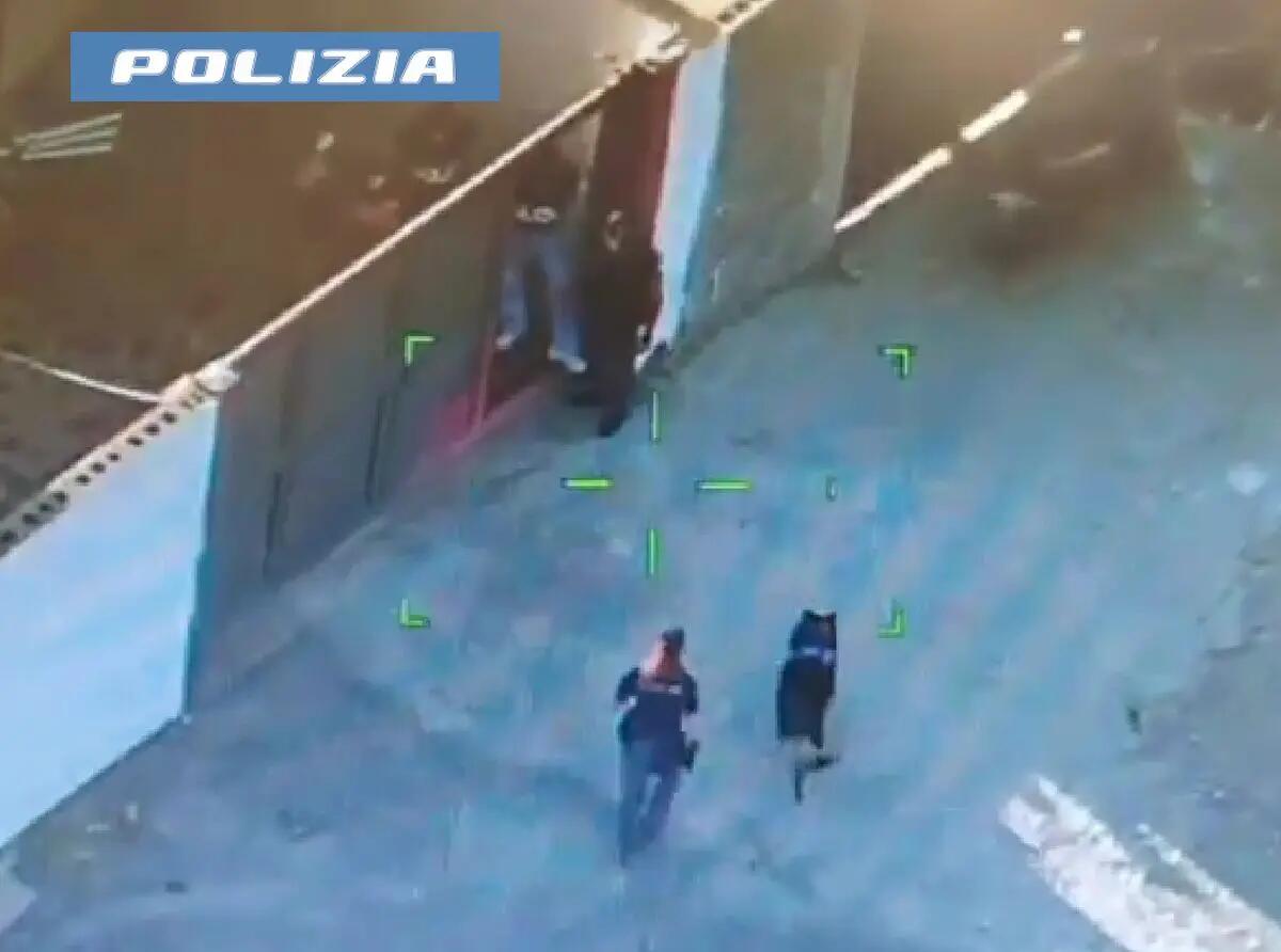 Catania, traffico di sostanze stupefacenti riconducibile al clan Carcagnusi: dieci misure cautelari / Video - 