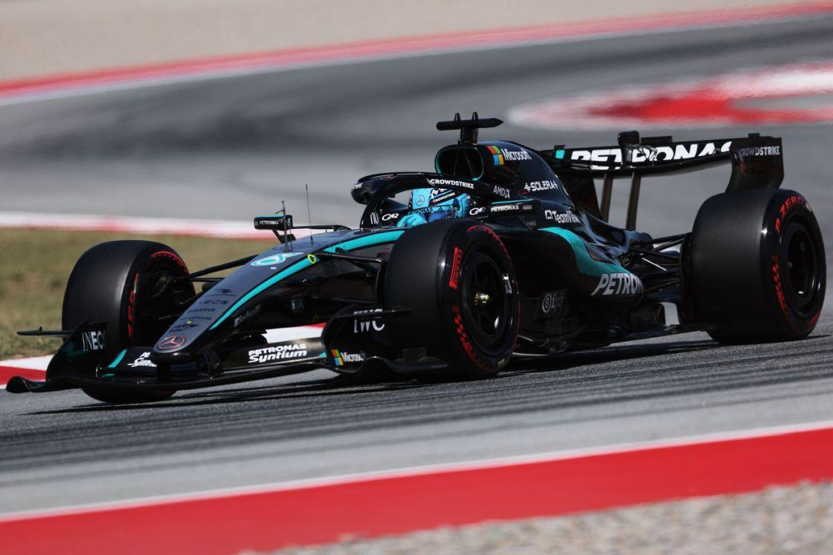 Russell in pole su Hamilton e Antonelli a Barcellona, Leclerc 10° - 