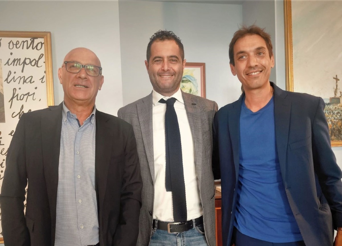 Fava"ho inviato lettere di scuse alle 2 consigliere" - 