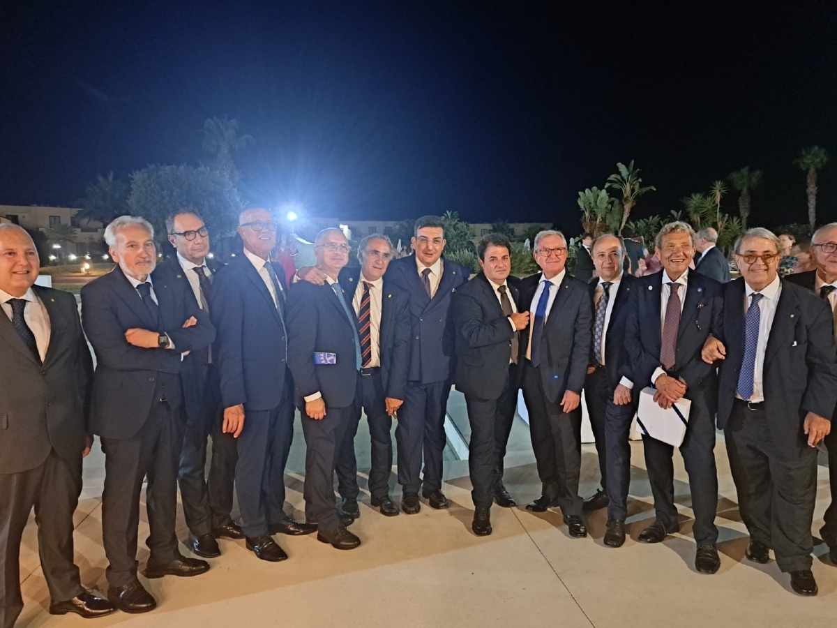 Leonardo Turturici inaugura l'anno sociale al Rotary   - 