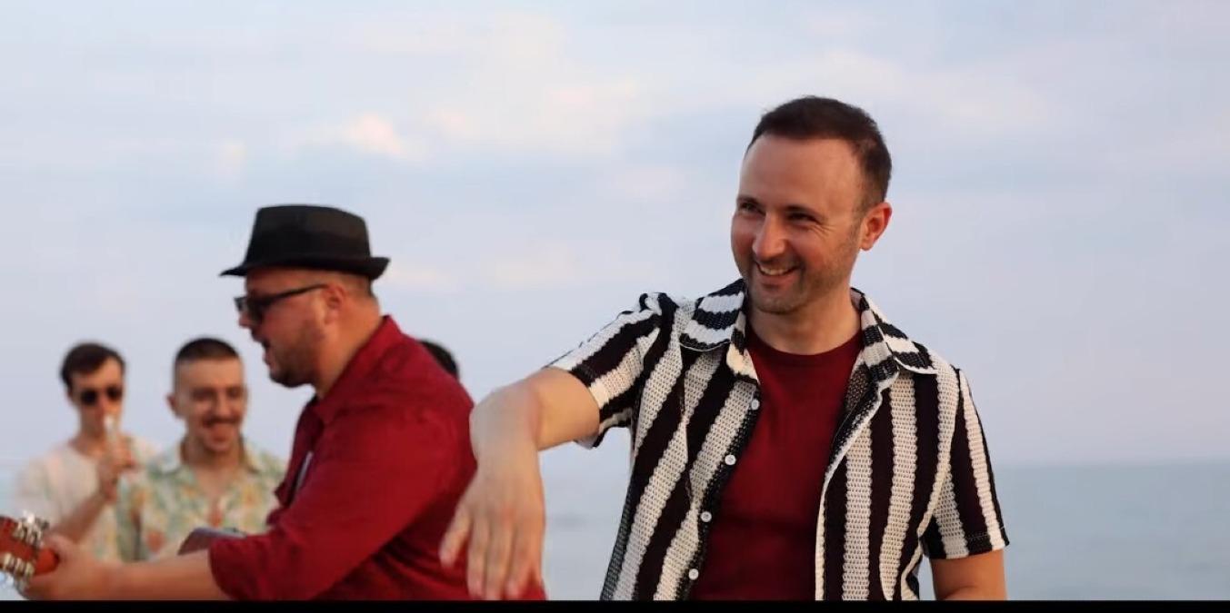 Enjoy, si canta e balla con i Bellamorea  - 