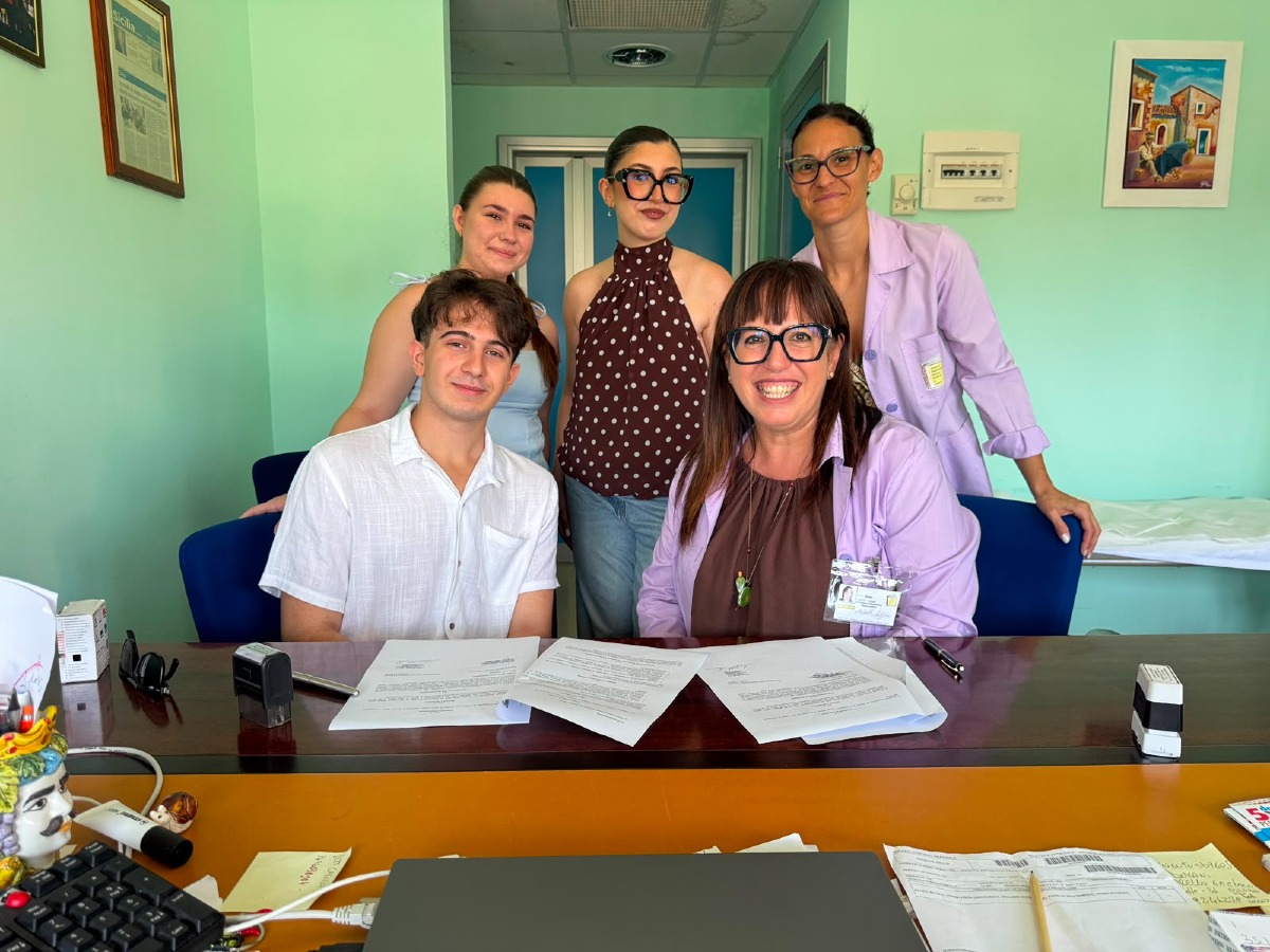 Rinnovata l’intesa tra Rotaract club e associazione Farc&C - 