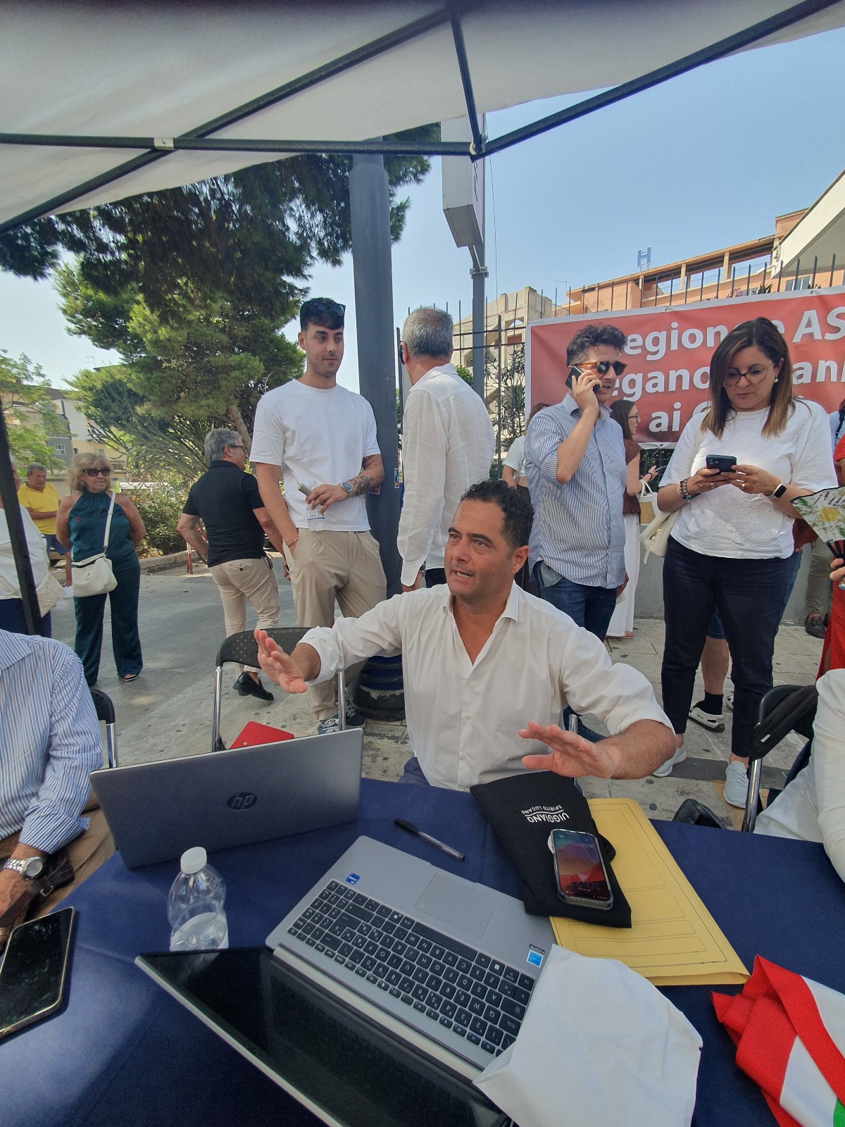 "Il manager Ficarra scenda dal piedistallo" - 
