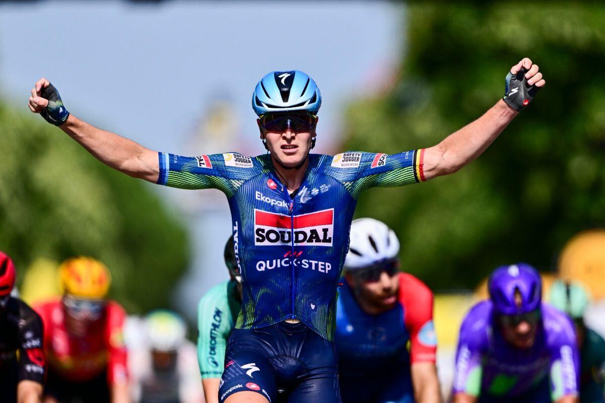 Merlier vince anche la 12^ tappa e cala il tris al Tour, Pogacar sempre leader - 