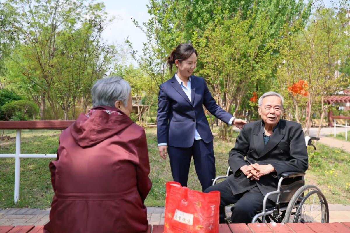 Cina, misure per promuovere i servizi domestici - 