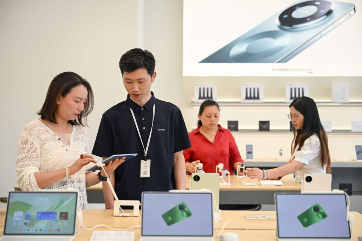Cina, in crescita utili dell’industria elettronica, +96,9% nel primo semestre - 