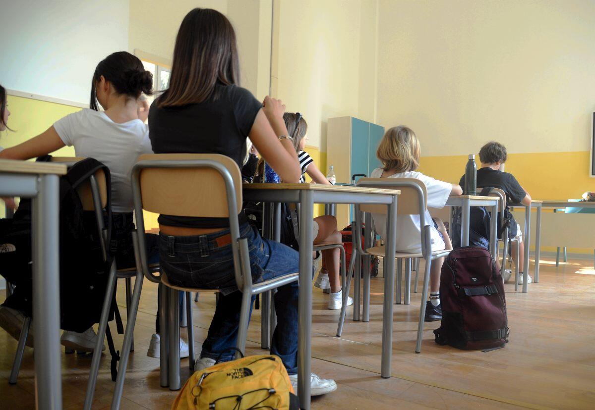 Piano Estate del Ministero dell’Istruzione, 3 istituti aperti in Liguria, Sicilia e Molise - 