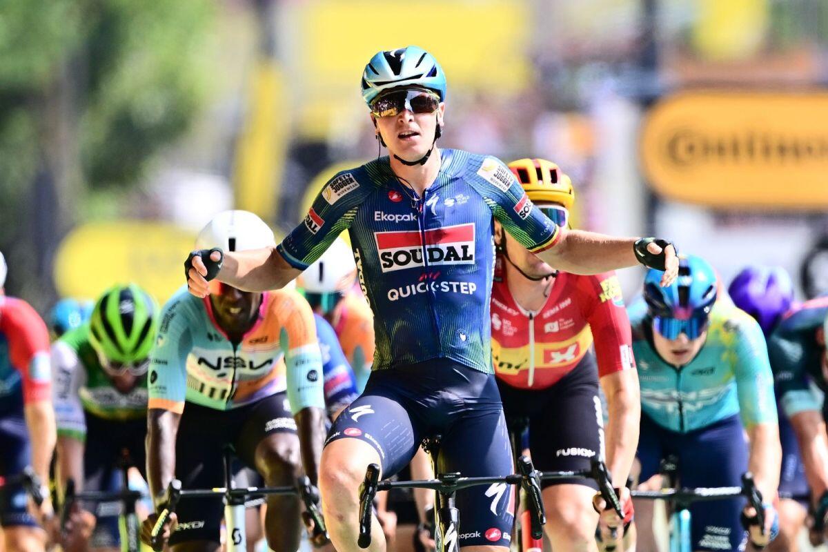 Merlier concede il bis in volata al Tour, Pogacar resta in giallo - 