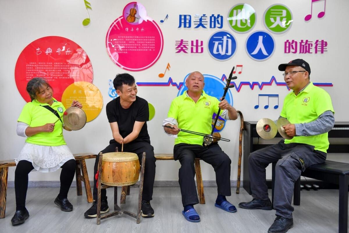 La Cina rafforza il quadro giuridico per le persone con disabilità - 